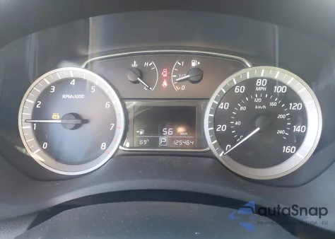 2015 Nissan Sentra Sl z USA, uszkodzony, nr VIN 3N1AB7AP5FY220576